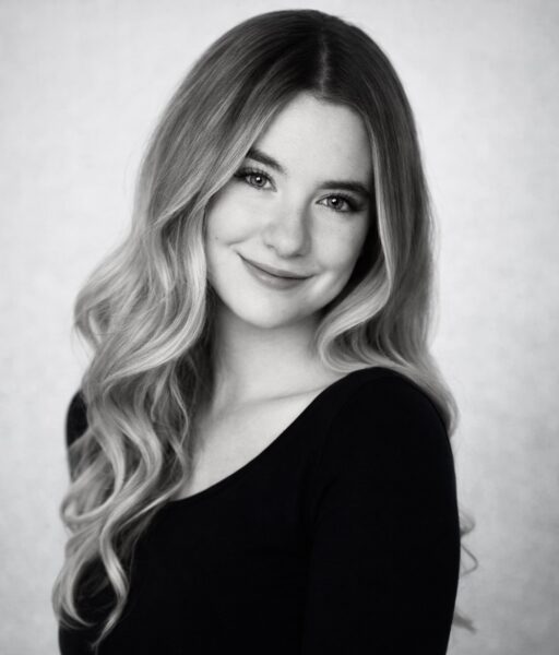 Abby Alley Headshot